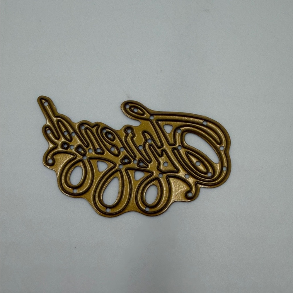 Anna Griffin Gold Metal Crafting Dies Set - Picture 6 of 11